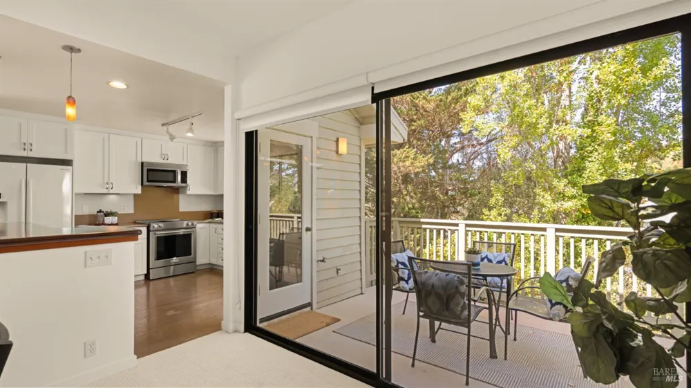 89 Eucalyptus Knoll Street Mill Valley, CA 94941