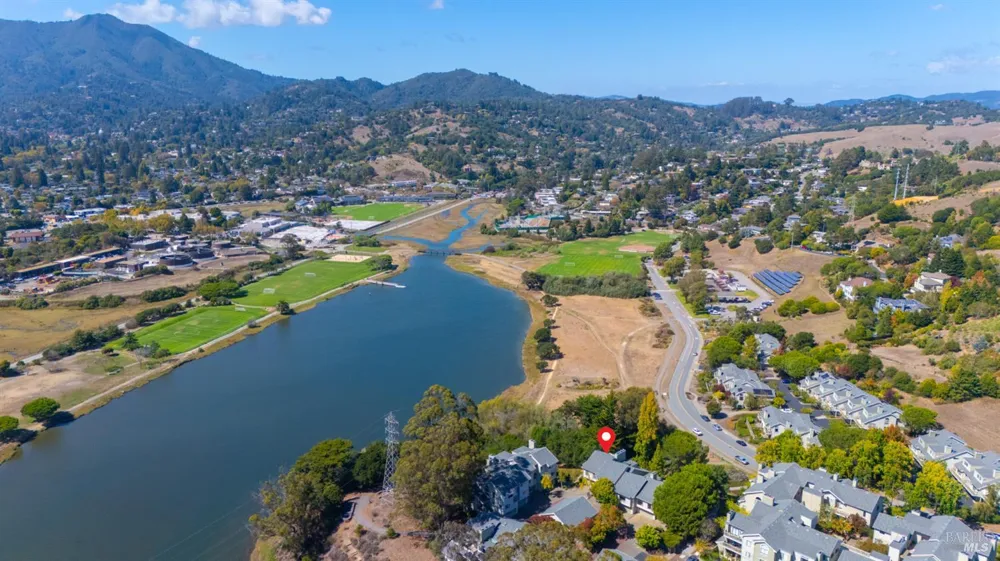 89 Eucalyptus Knoll Street Mill Valley, CA 94941