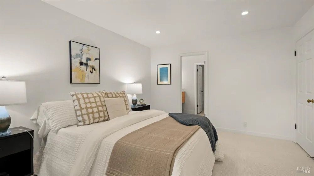 89 Eucalyptus Knoll Street Mill Valley, CA 94941