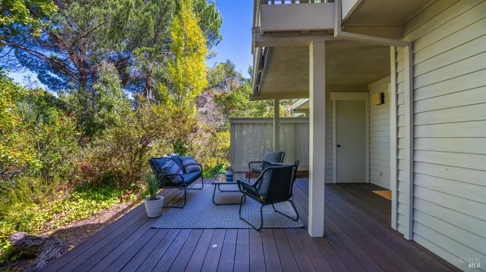 89 Eucalyptus Knoll Street Mill Valley, CA 94941