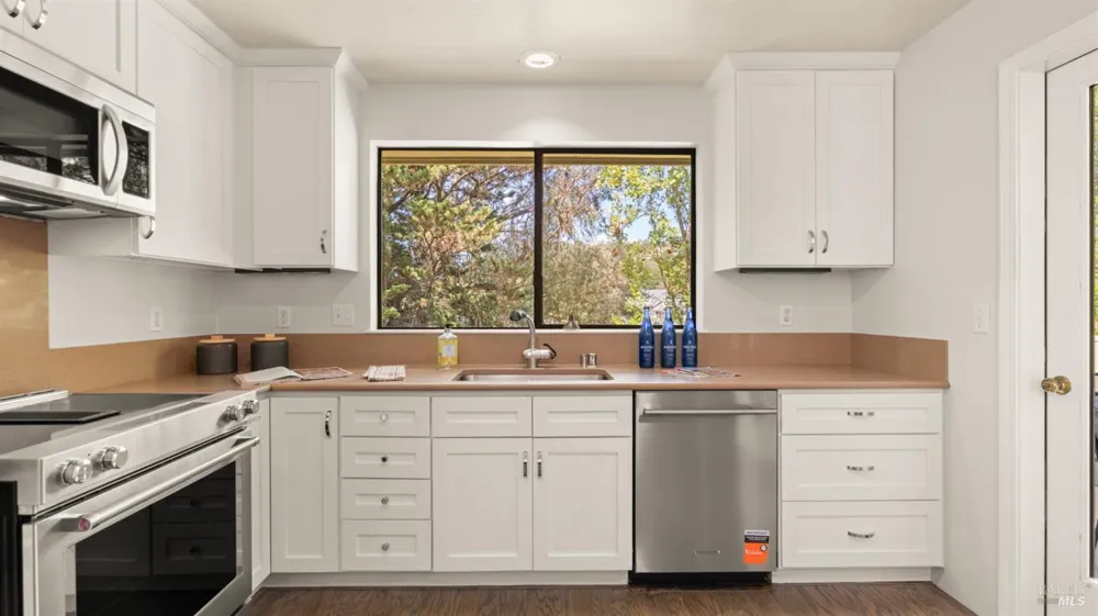 89 Eucalyptus Knoll Street Mill Valley, CA 94941