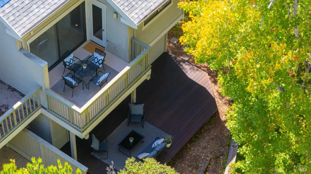 89 Eucalyptus Knoll Street Mill Valley, CA 94941