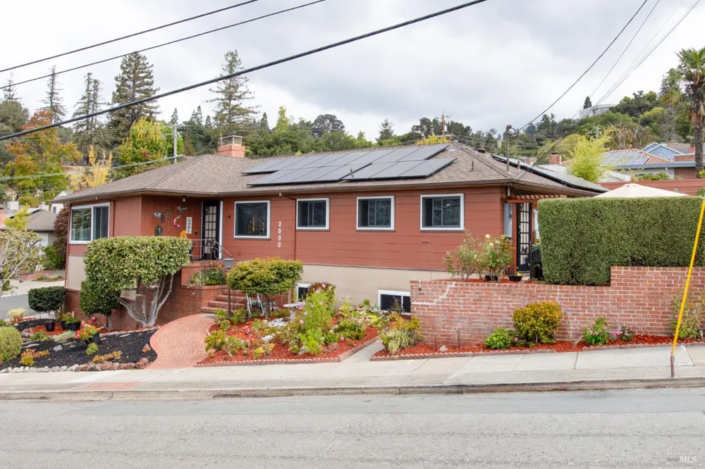 2600 Alida Street Oakland, CA 94602
