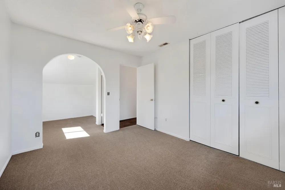 1008 Santa Clara Lane Petaluma, CA 94954