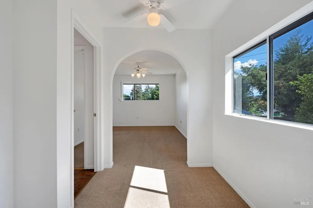 1008 Santa Clara Lane Petaluma, CA 94954