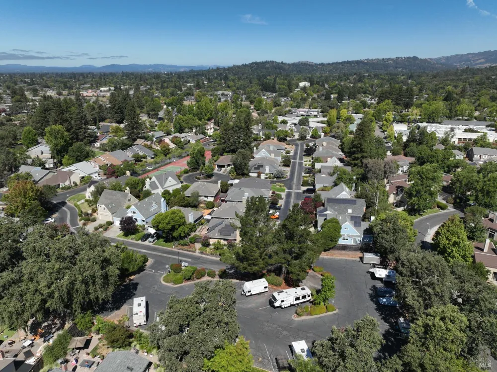 1756 Arroyo Sierra Avenue Santa Rosa, CA 95405