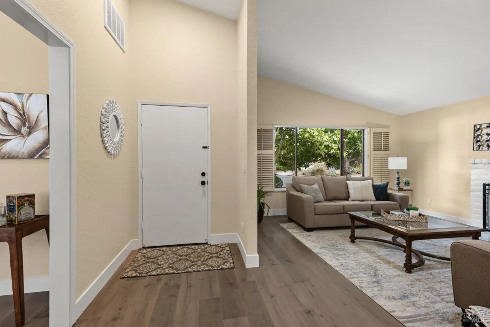 1756 Arroyo Sierra Avenue Santa Rosa, CA 95405