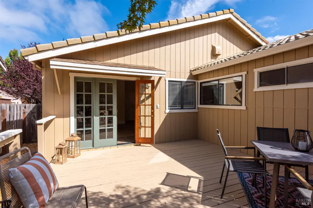 1756 Arroyo Sierra Avenue Santa Rosa, CA 95405