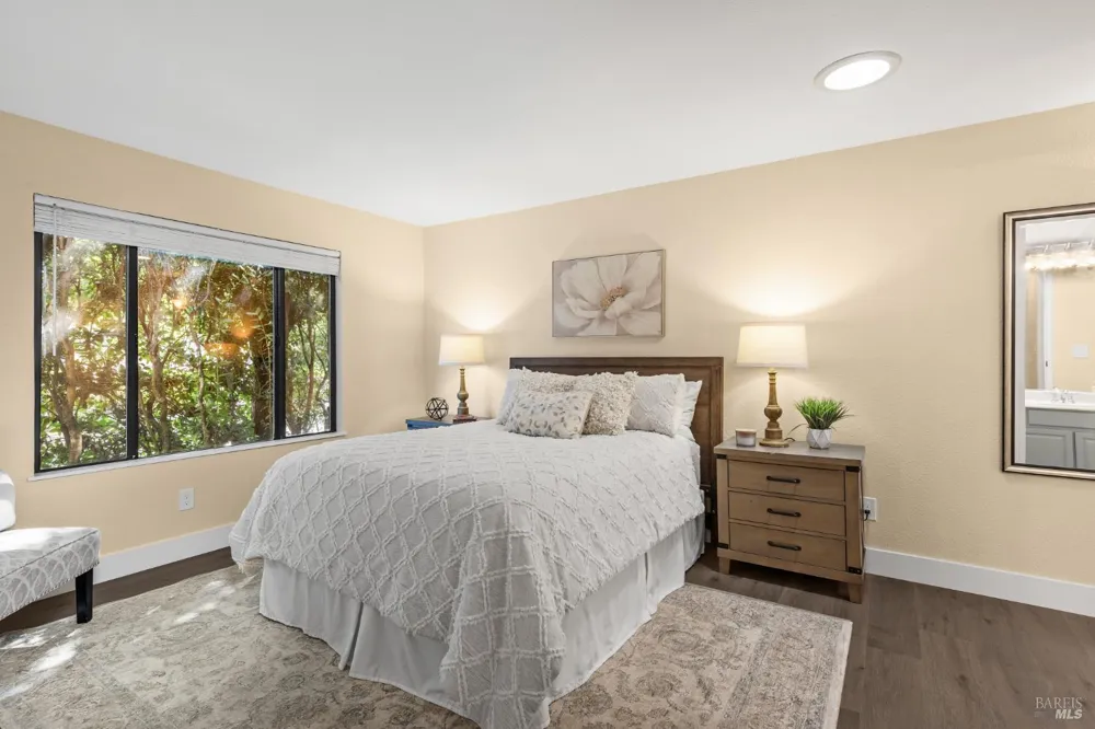 1756 Arroyo Sierra Avenue Santa Rosa, CA 95405