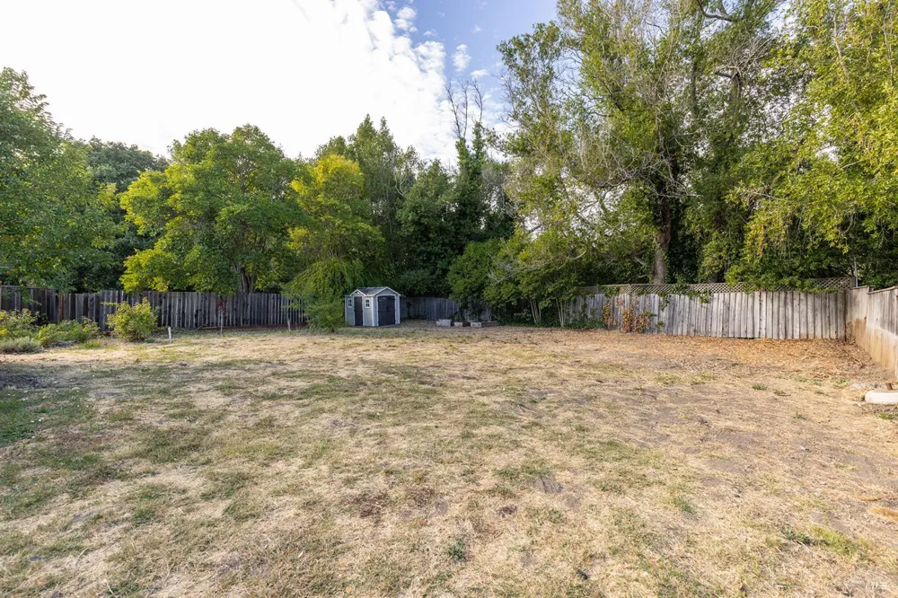 420 Calle De La Mesa Novato, CA 94949