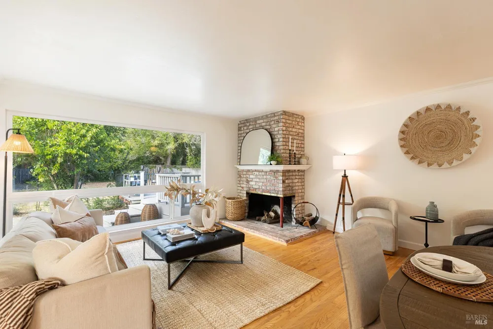 420 Calle De La Mesa Novato, CA 94949