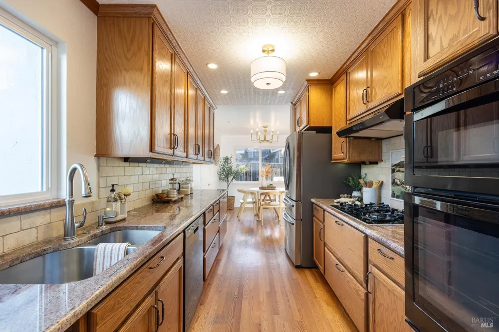 420 Calle De La Mesa Novato, CA 94949