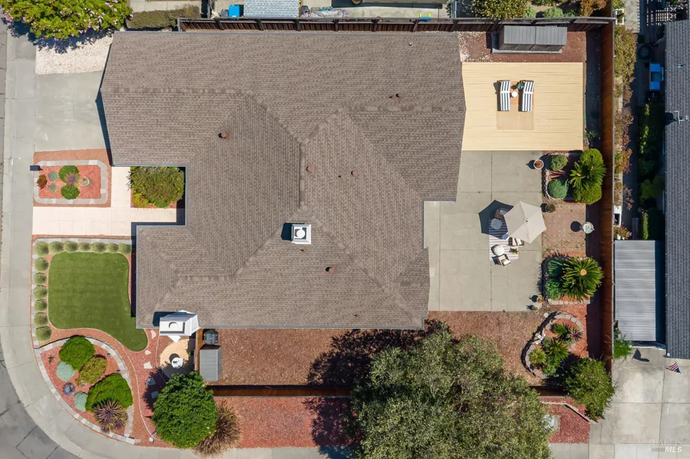 396 Sundance Way Novato, CA 94945