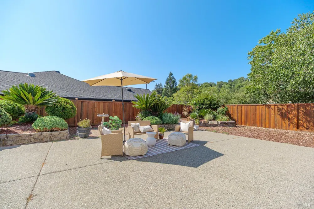 396 Sundance Way Novato, CA 94945