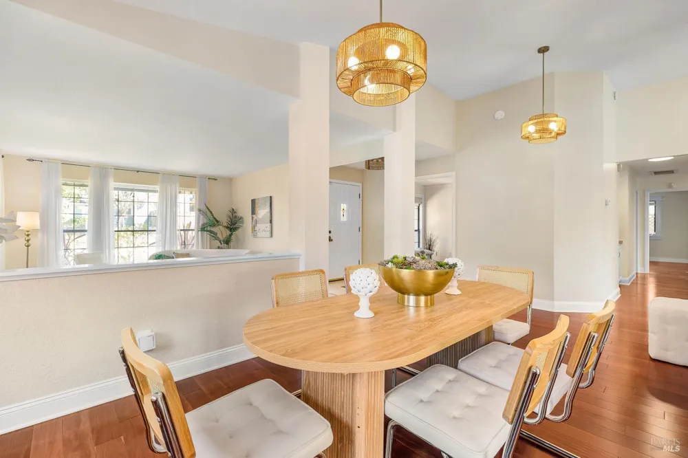 396 Sundance Way Novato, CA 94945