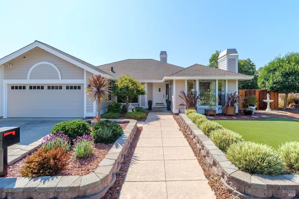 396 Sundance Way Novato, CA 94945