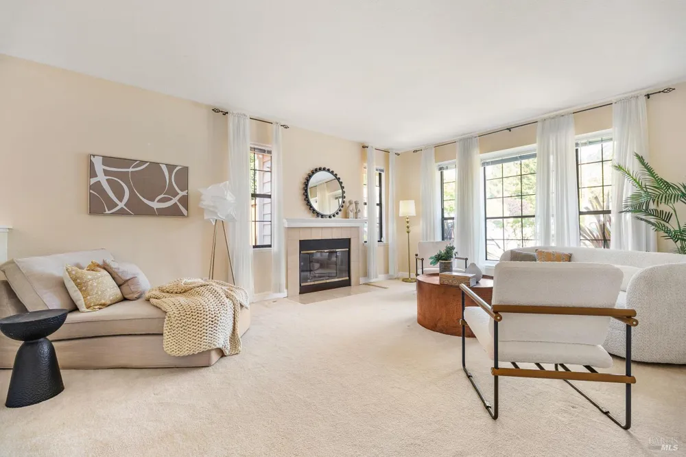 396 Sundance Way Novato, CA 94945