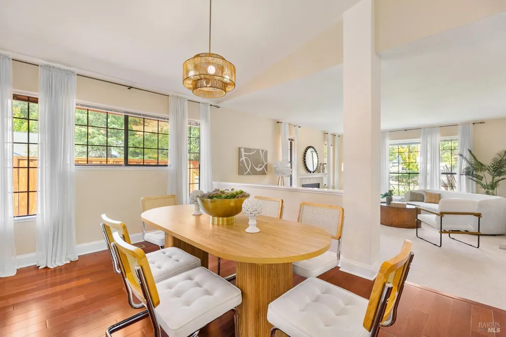 396 Sundance Way Novato, CA 94945