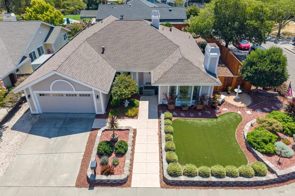 396 Sundance Way Novato, CA 94945