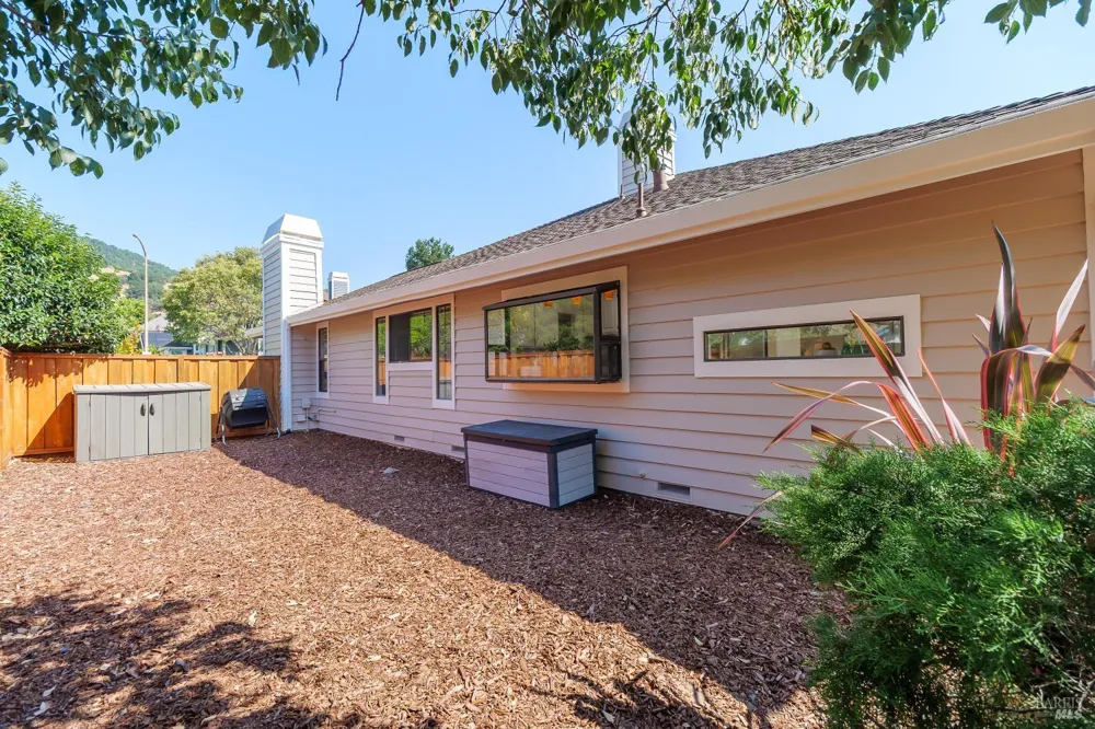 396 Sundance Way Novato, CA 94945