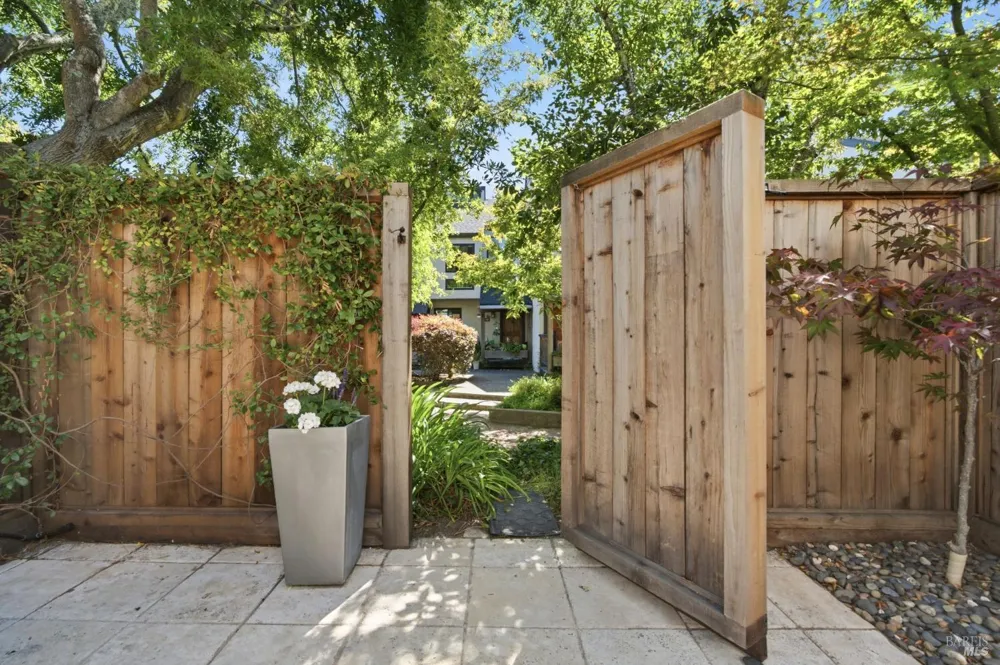 55 Park Terrace Mill Valley, CA 94941