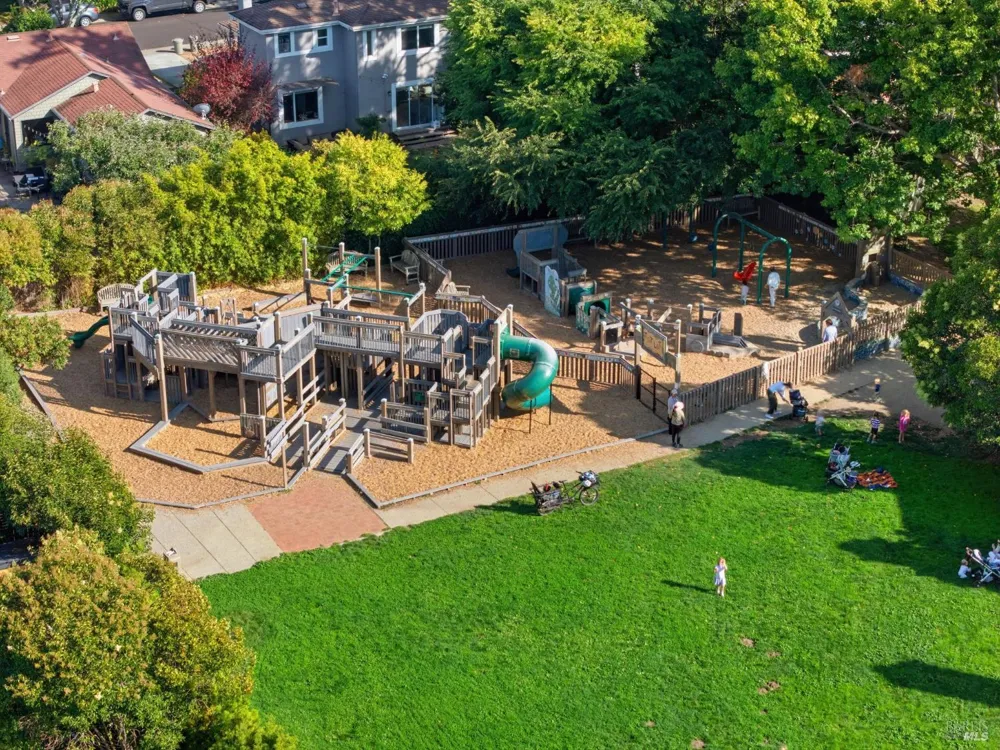 55 Park Terrace Mill Valley, CA 94941
