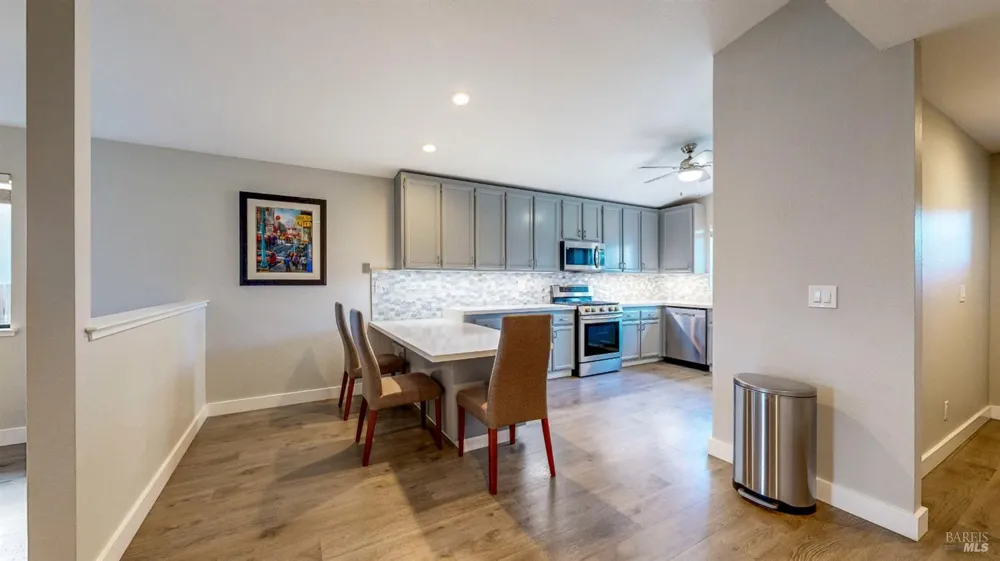 1408 Middlebrook Way Rohnert Park, CA 94928
