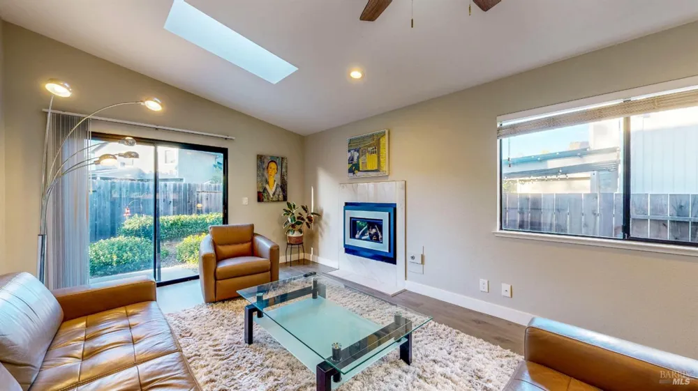 1408 Middlebrook Way Rohnert Park, CA 94928
