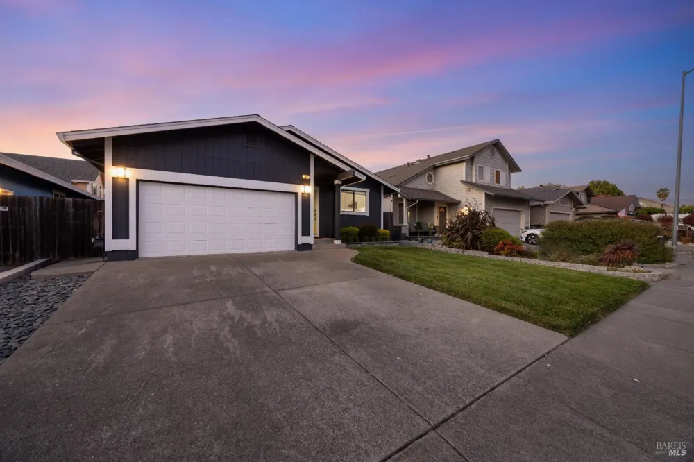 1408 Middlebrook Way Rohnert Park, CA 94928