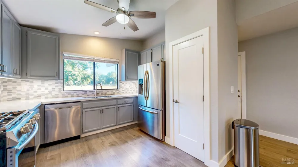 1408 Middlebrook Way Rohnert Park, CA 94928