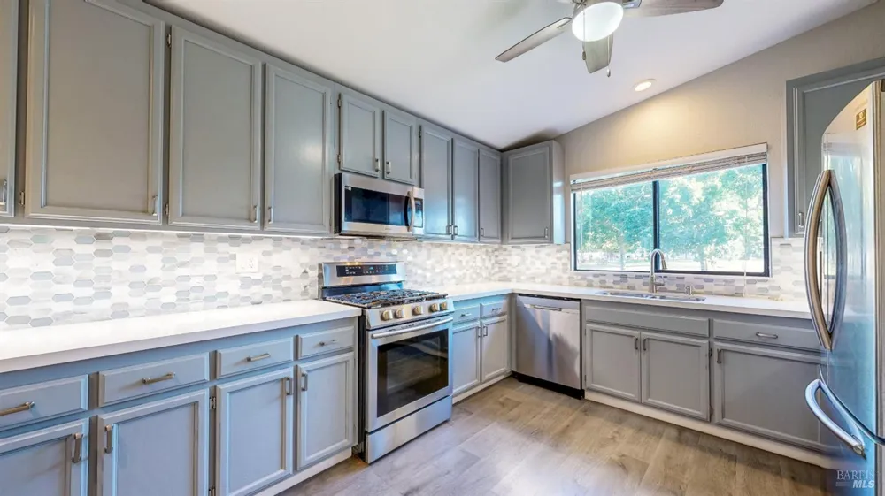 1408 Middlebrook Way Rohnert Park, CA 94928