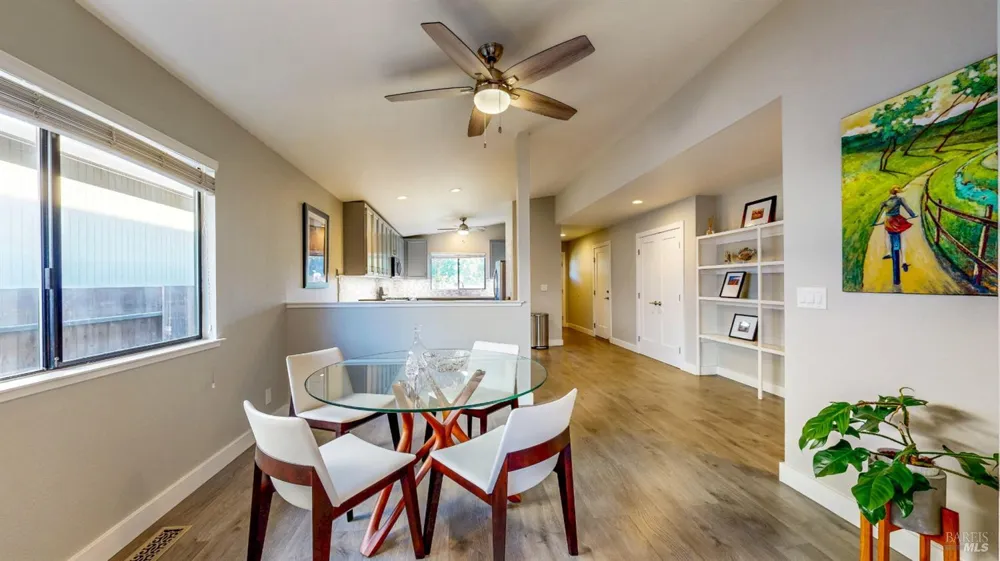 1408 Middlebrook Way Rohnert Park, CA 94928