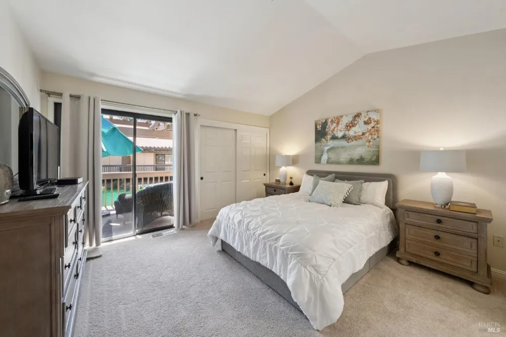 41 Fountain Grove Circle Napa, CA 94558