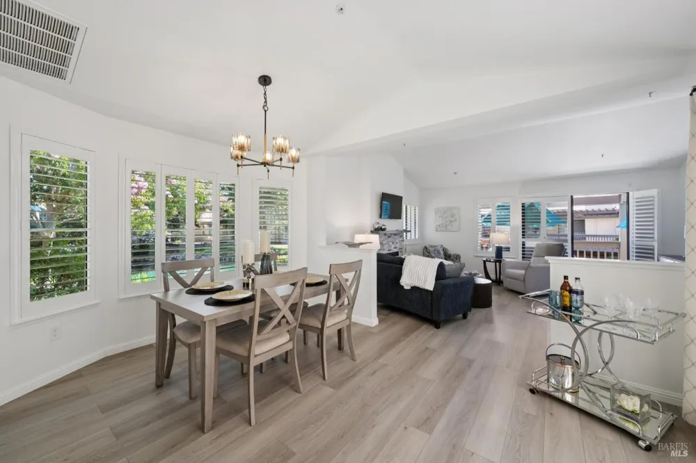 41 Fountain Grove Circle Napa, CA 94558