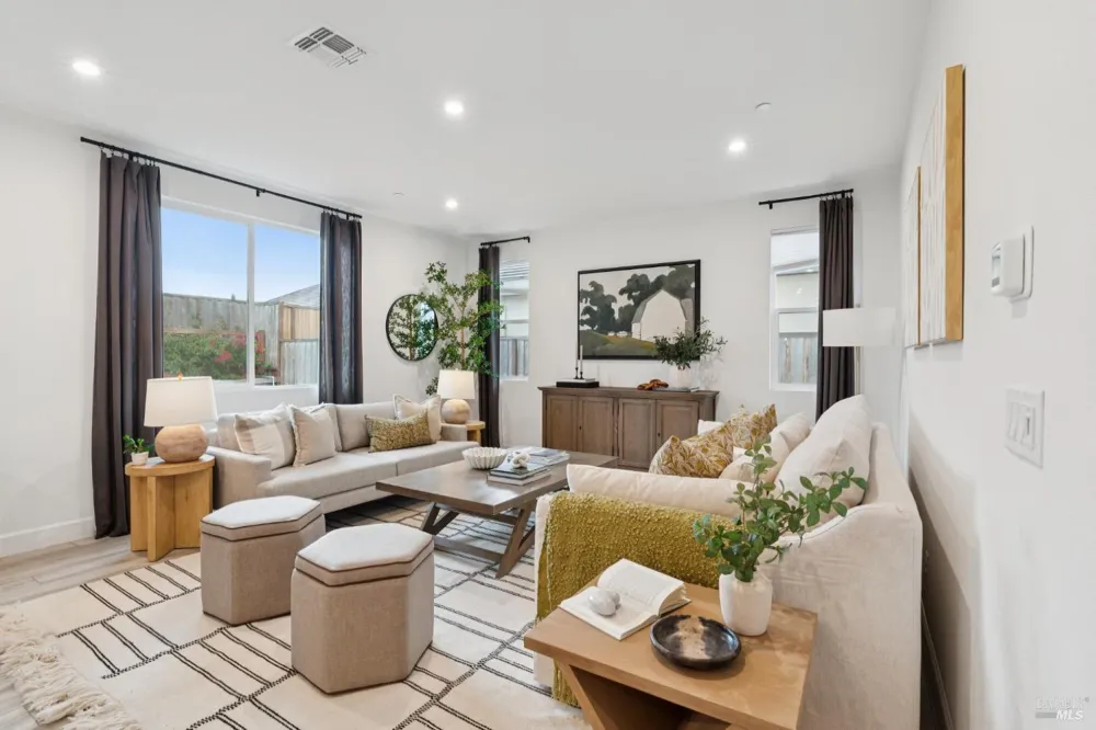 6232 Olympic Place Rohnert Park, CA 94928