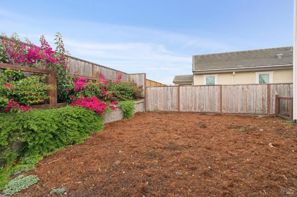 6232 Olympic Place Rohnert Park, CA 94928