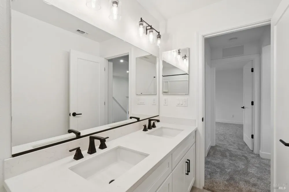 6232 Olympic Place Rohnert Park, CA 94928