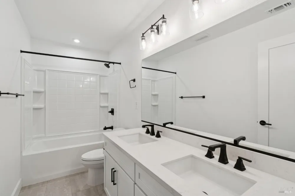 6232 Olympic Place Rohnert Park, CA 94928