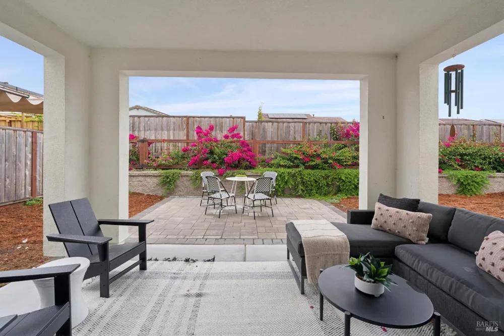 6232 Olympic Place Rohnert Park, CA 94928