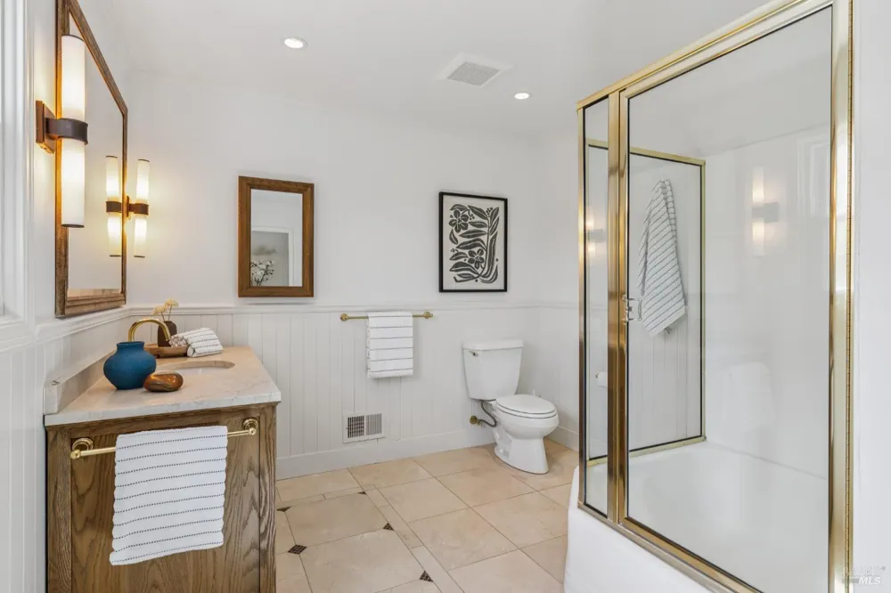 1811 Katie Lane Sonoma, CA 95476