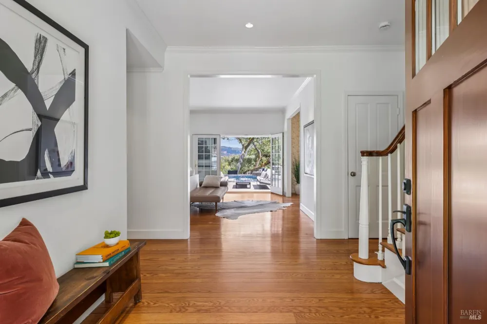 1811 Katie Lane Sonoma, CA 95476