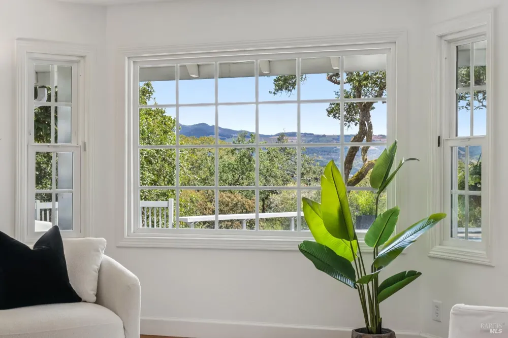 1811 Katie Lane Sonoma, CA 95476