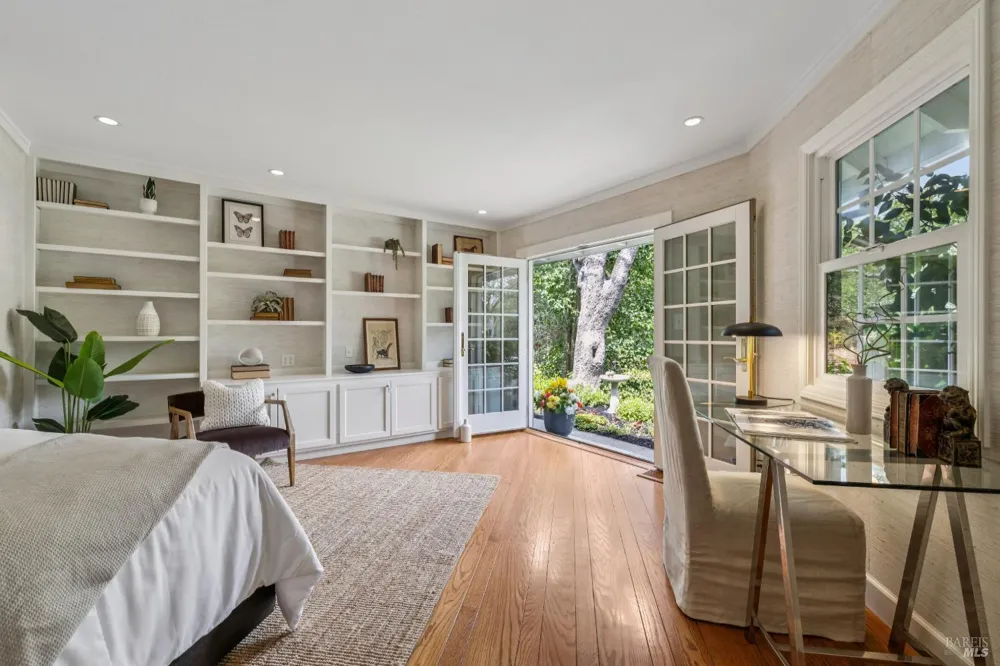 1811 Katie Lane Sonoma, CA 95476