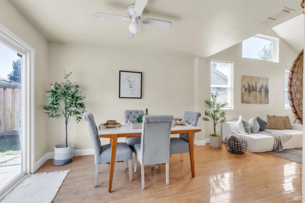 856 Spring Mountain Lane American Canyon, CA 94503