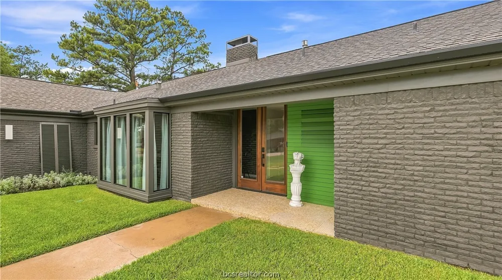 1108 Skrivanek Drive Bryan, TX 77802