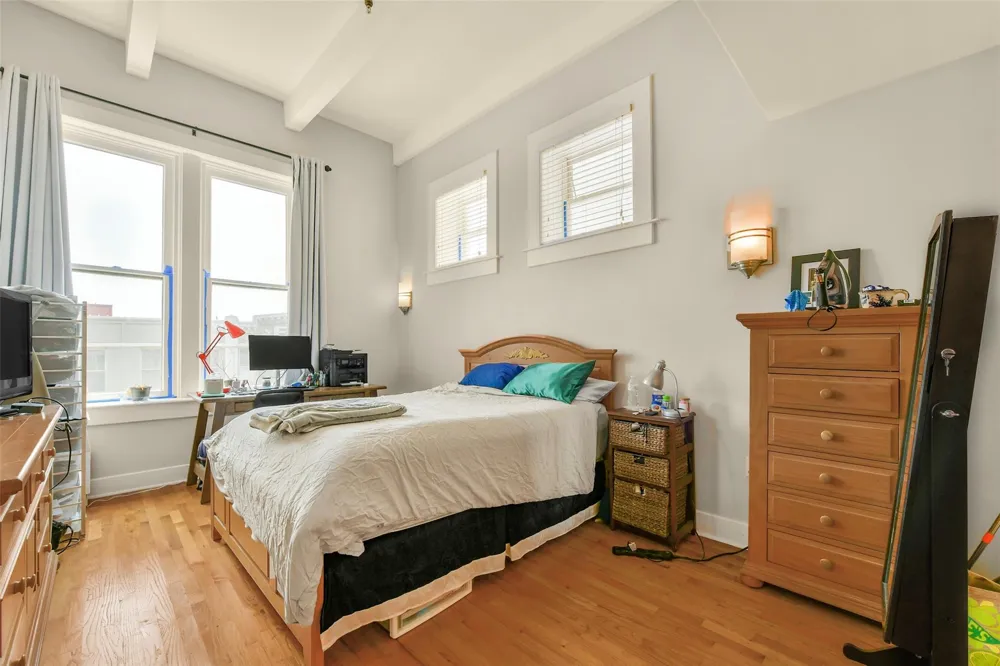 415 22nd Street Galveston, TX 77550