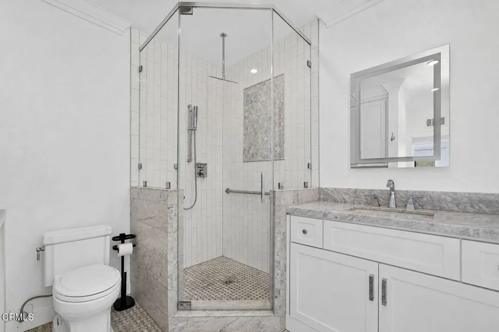111 S Orange Grove Boulevard #105 Pasadena, CA 91105