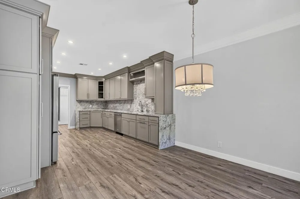 111 S Orange Grove Boulevard #105 Pasadena, CA 91105