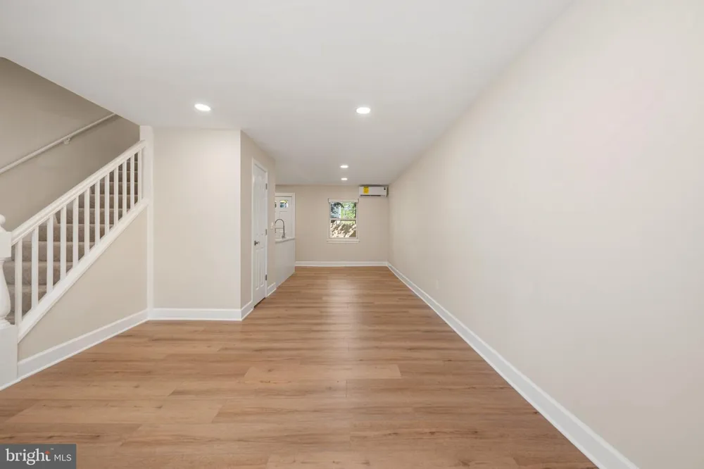 2907 16TH ROAD S #2907B Arlington, VA 22204