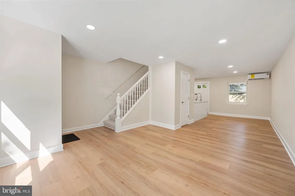 2907 16TH ROAD S #2907B Arlington, VA 22204